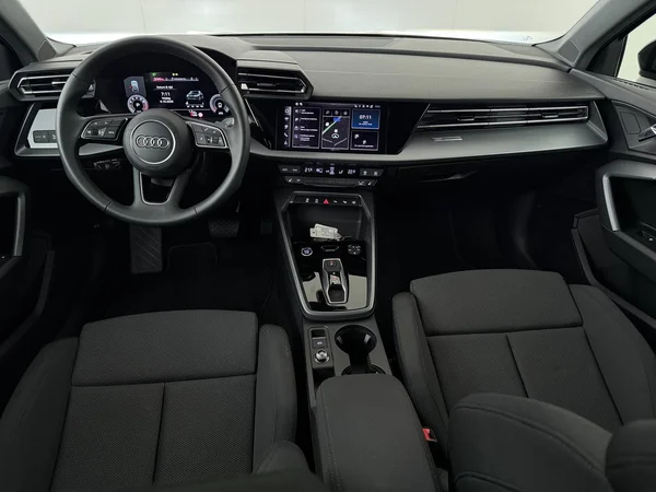 AUDI A3 Sportback (2025) — foto 13 van 18