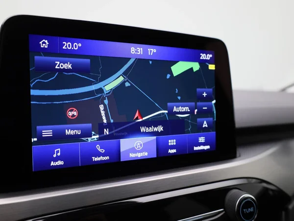 Ford Kuga (2022) — foto 16 van 41