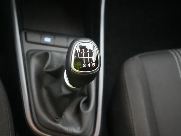 Hyundai i20 (2024) — foto 2 van 28