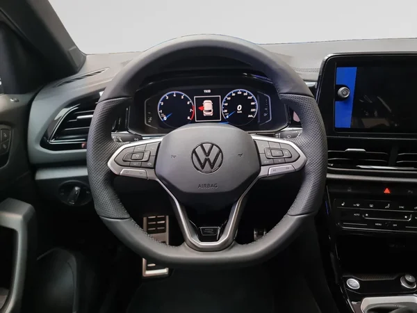VOLKSWAGEN T-Roc (2025) — foto 3 van 15