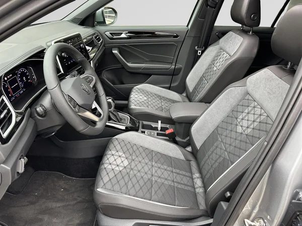 VOLKSWAGEN T-Roc (2025) — foto 6 van 24