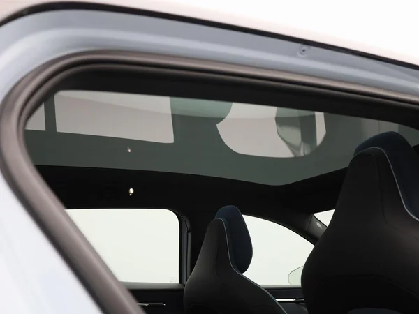Volvo EX30 (2024) — foto 32 van 43