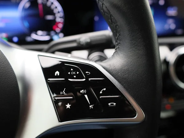 Mercedes-Benz A-Klasse (2023) — foto 9 van 44