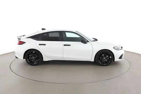 Honda Civic (2024) — foto 13 van 16