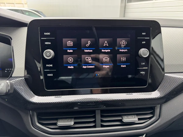 VOLKSWAGEN T-Cross (2025) — foto 6 van 24