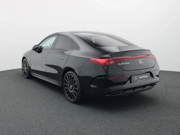 Mercedes-Benz CLA (2025) — foto 12 van 29