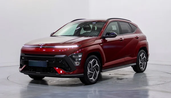 Hyundai Kona HEV (2024) — foto 12 van 52