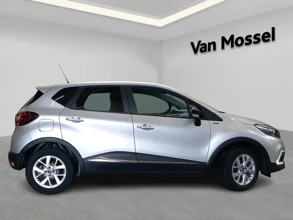 Renault Captur (2019) — foto 16 van 20