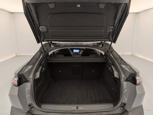 Peugeot 408 (2025) — foto 3 van 32