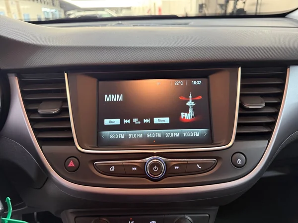 Opel Crossland (2022) — foto 14 van 30
