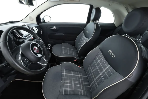 Fiat 500C (2016) — foto 16 van 16