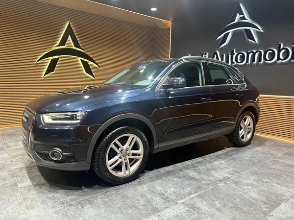 Audi Q3 (2015) — foto 10 van 20