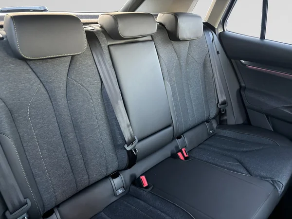 SKODA Elroq (2025) — foto 14 van 18