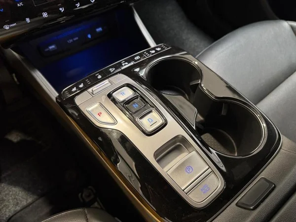HYUNDAI Tucson (2021) — foto 25 van 33