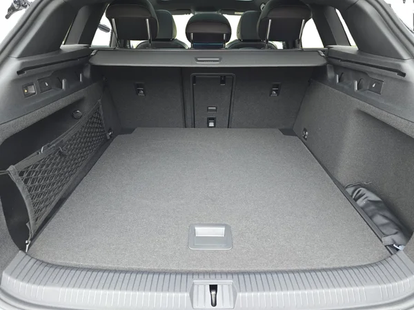 VOLKSWAGEN ID.7 Tourer (2025) — foto 10 van 36