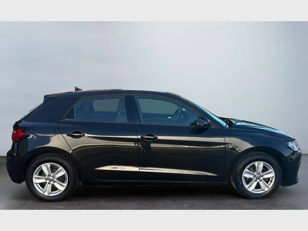 Audi A1 Sportback (2019) — foto 18 van 24