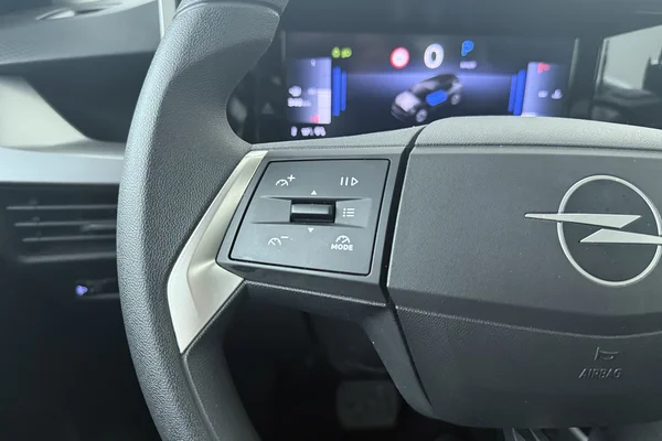 Opel Frontera (2025) — foto 6 van 23