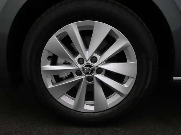 SKODA Scala (2025) — foto 14 van 14