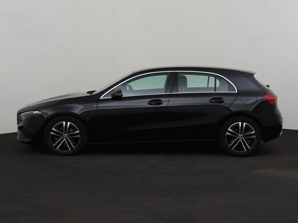 MERCEDES A 180 (2024) — foto 12 van 28