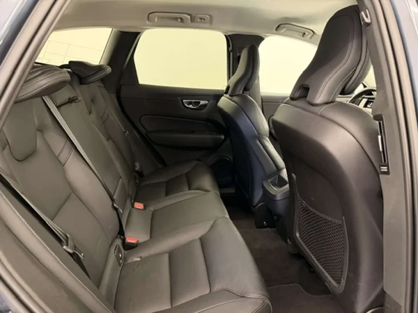 Volvo XC60 (2024) — foto 4 van 21