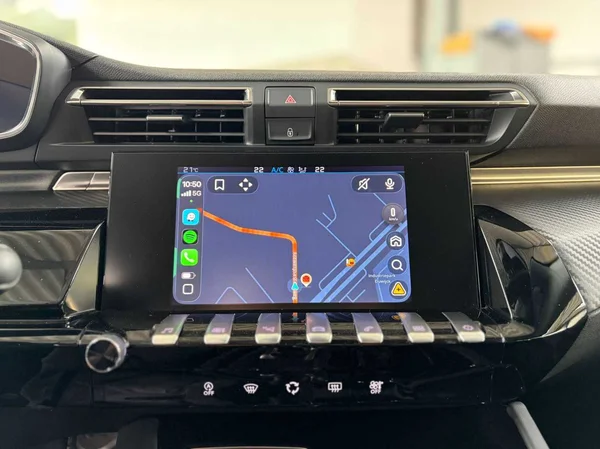 Peugeot 508 SW (2021) — foto 2 van 19