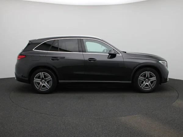 Mercedes-Benz GLC (2025) — foto 51 van 54