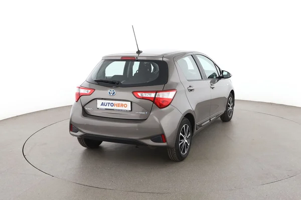 Toyota Yaris (2019) — foto 12 van 16