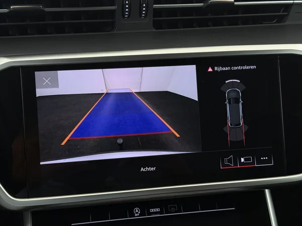 AUDI A6 (2021) — foto 11 van 32