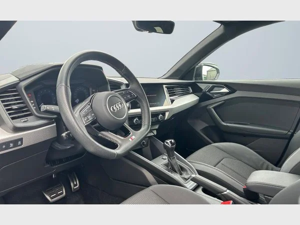 Audi A1 Sportback (2024) — foto 28 van 29
