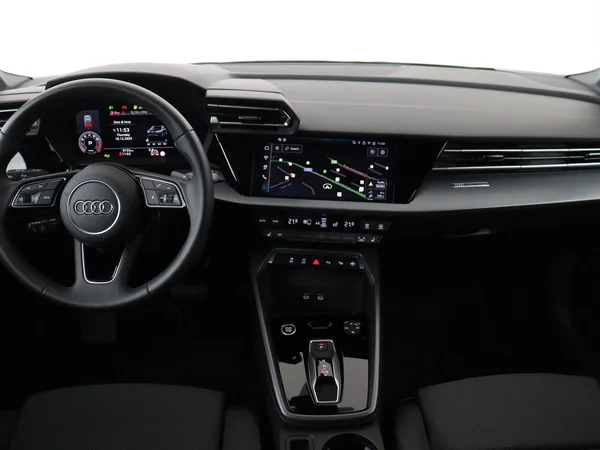 AUDI A3 Sportback (2025) — foto 14 van 18
