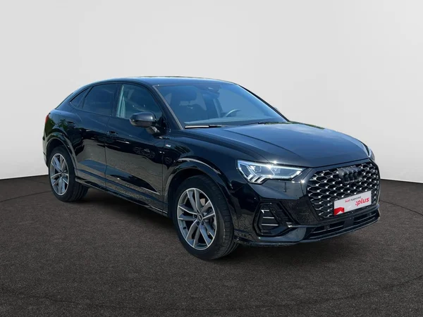 AUDI Q3 Sportback (2023) — foto 22 van 24