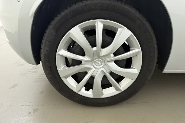 Opel Corsa (2025) — foto 11 van 20