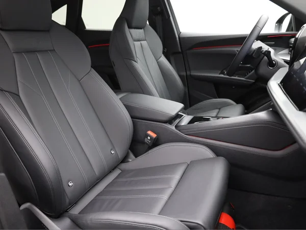AUDI Q5 Sportback (2026) — foto 22 van 27