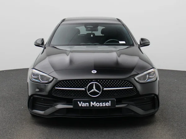 Mercedes-Benz C-Klasse (2022) — foto 23 van 54