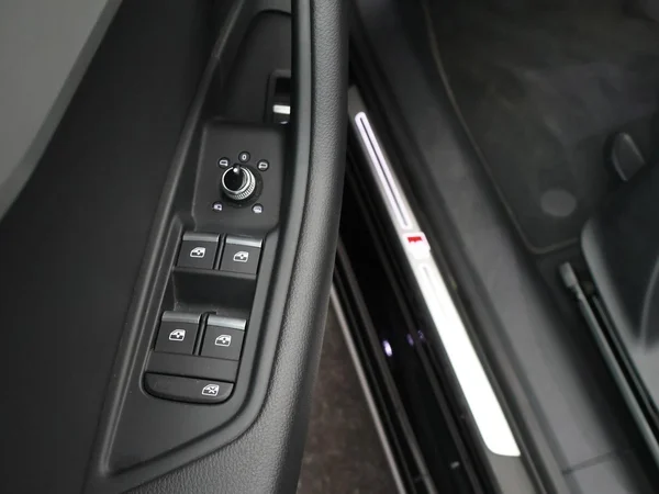 AUDI A4 Avant (2024) — foto 19 van 29