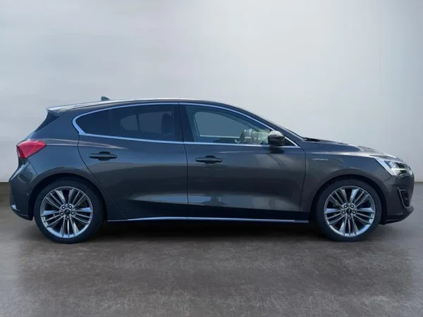 FORD Focus Vignale (2019) — foto 25 van 25