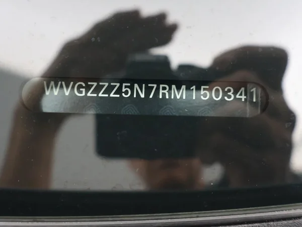 Volkswagen Tiguan Allspace (2024) — foto 29 van 35