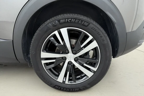 Peugeot 3008 (2024) — foto 15 van 18