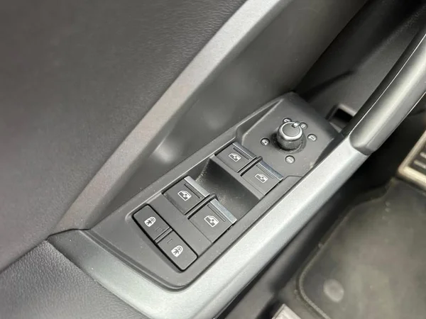 AUDI Q3 Sportback (2024) — foto 13 van 30