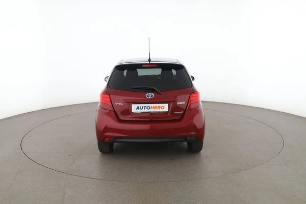 Toyota Yaris (2017) — foto 11 van 16