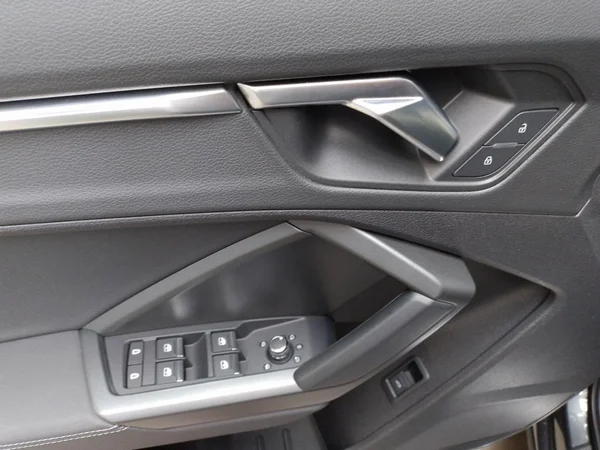AUDI Q3 (2019) — foto 7 van 22