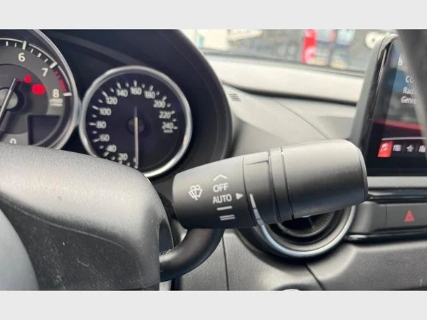Mazda MX-5 (2020) — foto 10 van 27