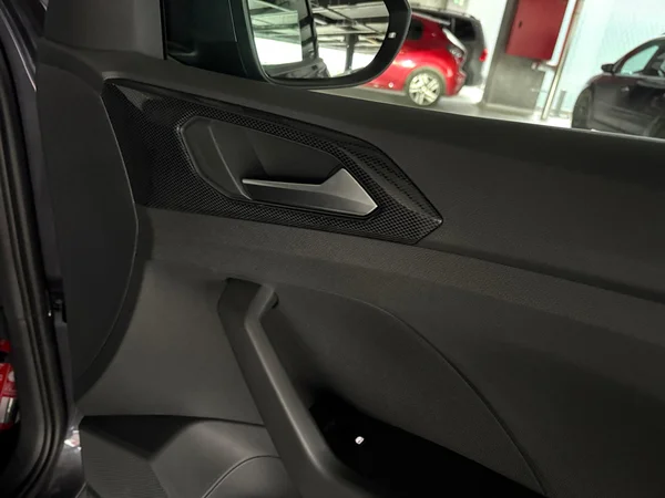 VOLKSWAGEN T-Cross (2025) — foto 9 van 24