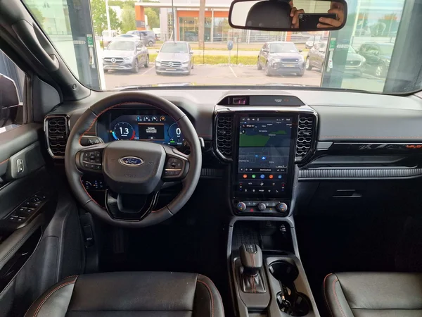 Ford Ranger — foto 11 van 15