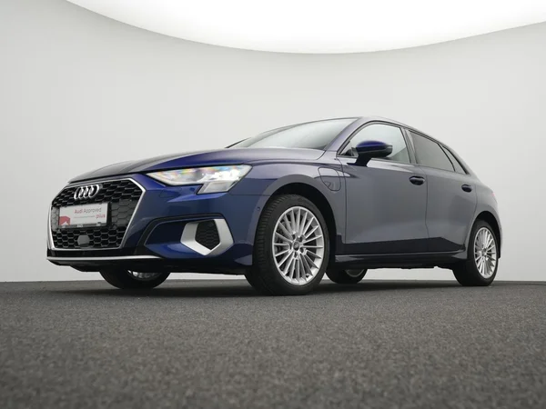 AUDI A3 Sportback PHEV (2024) — foto 23 van 30