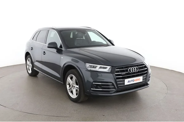 Audi Q5 (2020) — foto 14 van 16