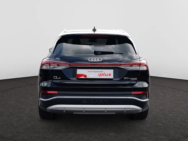 AUDI Q4 e-tron (2021) — foto 2 van 25