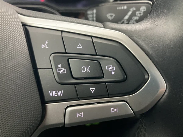 VOLKSWAGEN Taigo (2022) — foto 11 van 36