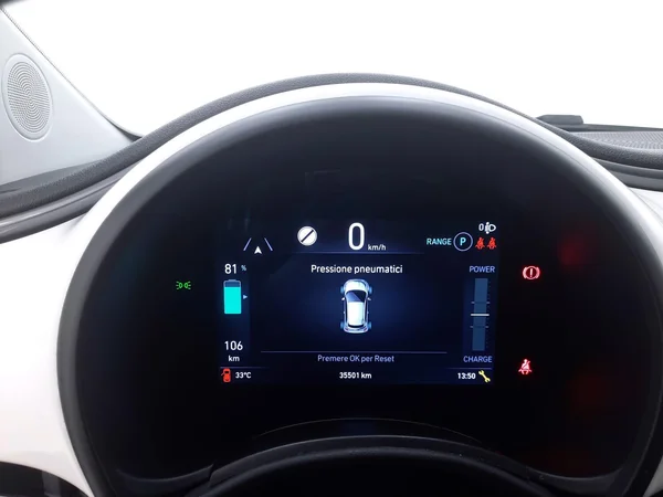 Fiat E-500 (2023) — foto 4 van 20