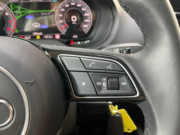 AUDI Q2 (2025) — foto 5 van 16
